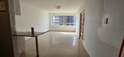 Apartment / Flat For Rent in North Beach, Durban