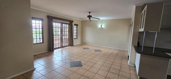 Townhouse For Sale in Durban North, Durban