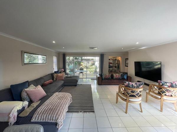 Townhouse For Sale in Umgeni Park, Durban
